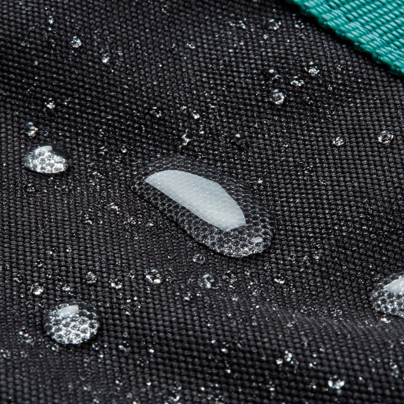Waterproof Design Black/Bottle Green Weatherbeeta Green-Tec 900D Detach-A-Neck Medium Turnout Blankets