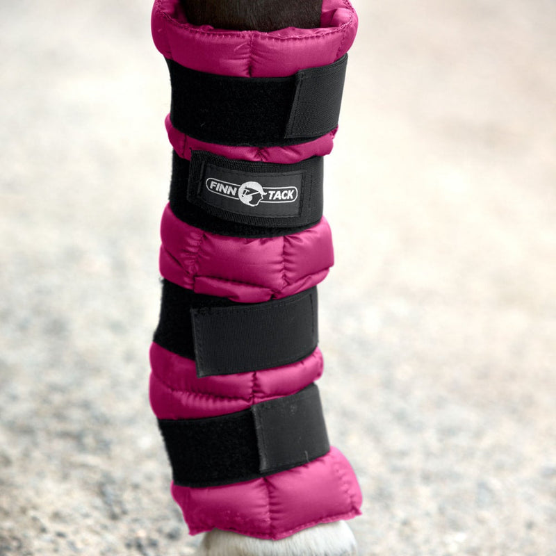 Purple One Leg Horze Pro Cooling Therapy Ice Wrap Single Leg Wrap