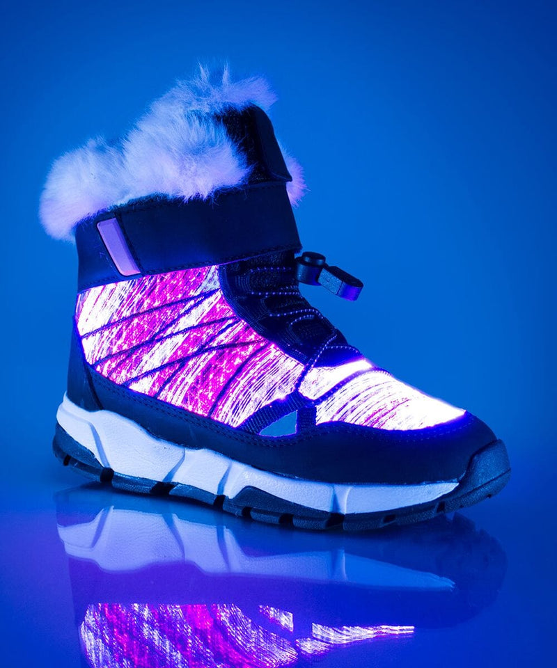 Glowing Absolute Canada Kid's Riley Winter Boots